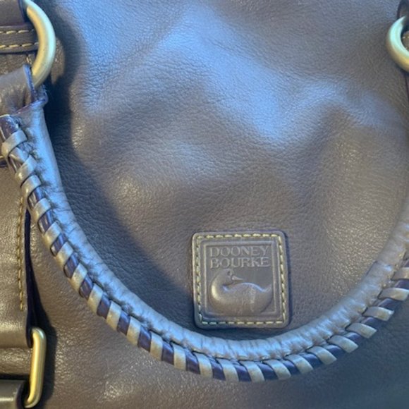 My New Large Florentine Satchel from Dooney & Bourke | TikTok Dooney and Bourke Large Florentine satchel women’s pocketbook